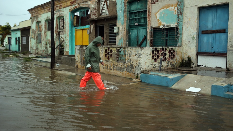 Szkody wyrządzone przez huragan na Kubie. Fot. PAP/EPA