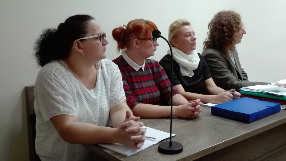 Przed grudziądzkim sądem rozpoczął się proces kolejnych byłych pracowników Polomarketu, którzy pozwali swoją dawną firmę. Fot. Marcin Doliński
