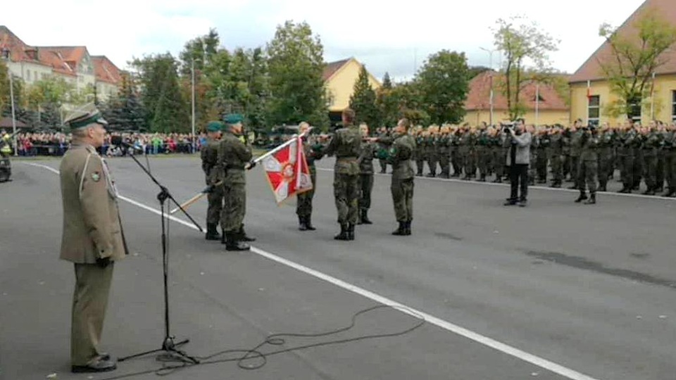 Przysięgę wojskową złożyło ponad 280 elewów, w tym 141 pań. Fot. Michał Zaręba