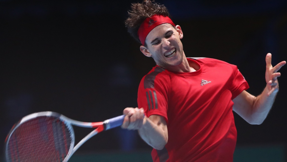 Na zdjęciu austriacki tenisista Dominic Thiem podczas swojego 2 meczu w ATP Finals 2017. Fot. PAP/EPA/NEIL HALL