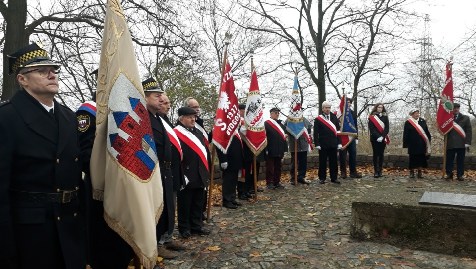 Bydgoszczanie uczcili dziś 61. rocznicę zniszczenia"zagłuszarki" Radia Wolna Europa. Fot. Kamila Zroślak