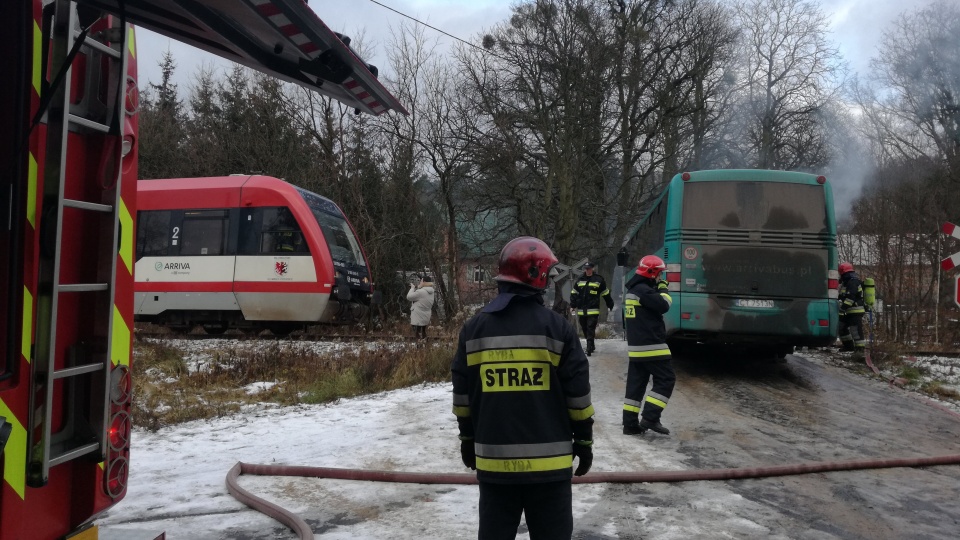 Akcja miała charakter kompleksowy i skoordynowany, wzięły w niej udział wszystkie służby: policja, straż pożarna, pogotowie, straż ochrony kolei i leśnicy. Fot. Robin Jesse