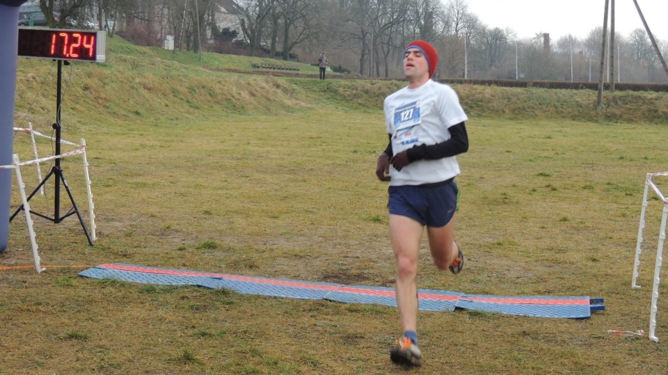 Jest to jeden z czterech biegów w cyklu "Biegowe 4 Pory Roku" organizowanych przez Akademię Biegania Sprint. Fot. Damian Klich