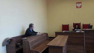 Lekarz oskarżony o oblewanie rtęcią rzeczy przełożonego i pielęgniarki