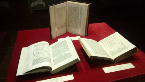 Kopia rękopisu dzieła Mikołaja Kopernika dla Muzeum Okręgowego w Toruniu