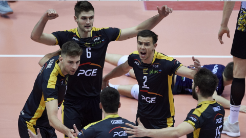 Ekstraklasa siatkarzy - ZAKSA i PGE Skra bliżej finału