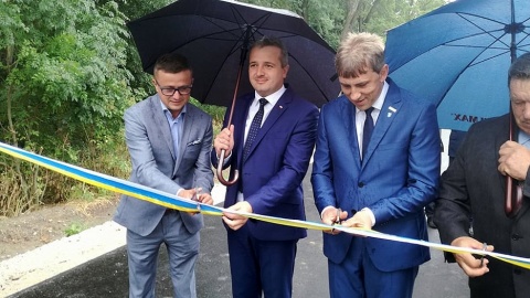 Odcinek drogi Świesz-Lubsin w powiecie radziejowskim oficjalnie otwarty