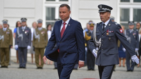 Prezydent mianował 11 oficerów na stopnie generalskie i admiralski