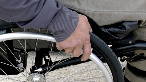 Bydgoscy seniorzy i osoby niepełnosprawne mogą liczyć na transport do lokali wyborczych