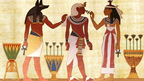 Już starożytni Egipcjanie nosili skarpetki, mitenki, a nawet bieliznę