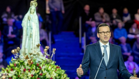 Premier uczestniczył w toruńskich uroczystościach Radia Maryja