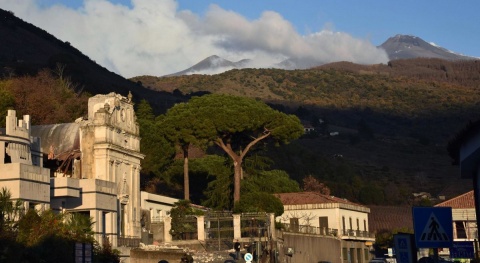 Trzęsienie ziemi na Sycylii. Obudził się wulkan Etna, 28 osób ucierpiało