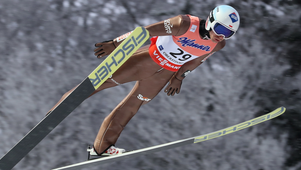 Na zdjęciu Kamil Stoch podczas piątkowych prób na 25. MŚ w lotach narciarskich w Oberstdorfie. Fot. PAP/Grzegorz Momot