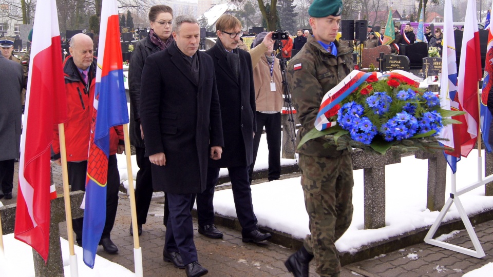 Bydgoszczanie uczcili pamięć tych, którzy na frontach II wojny światowej oddali życie za ojczyznę. Fot. Henryk Żyłkowski