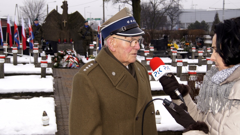 Bydgoszczanie uczcili pamięć tych, którzy na frontach II wojny światowej oddali życie za ojczyznę. Fot. Henryk Żyłkowski