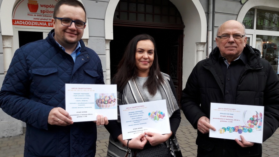 Od lewej: Ireneusz Nitkiewicz, Aurelia Ratajczak i Zbigniew Welenc. Fot. Tatiana Adonis