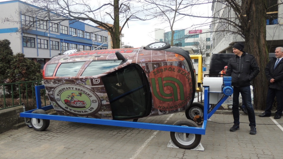 Symulator dachowania, skonstruowany przez "samochodówkę" we Włocławku/fot. Monika Kaczyńska