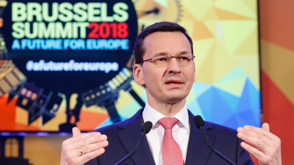 Premier Mateusz Morawiecki podczas konferencji 