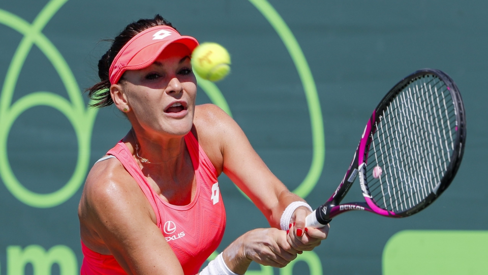 Na zdjęciu Agnieszka Radwańska podczas meczu 2. rundy turnieju WTA w Miami 2018. Fot. PAP/EPA/ERIK S. LESSER