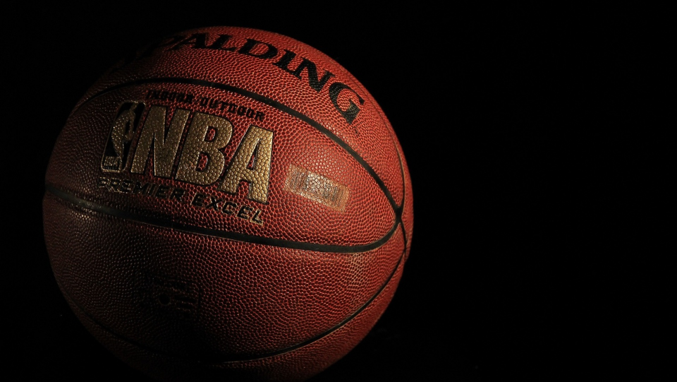 Na zdjęciu piłka do koszykówki. Fot. pixabay.com
