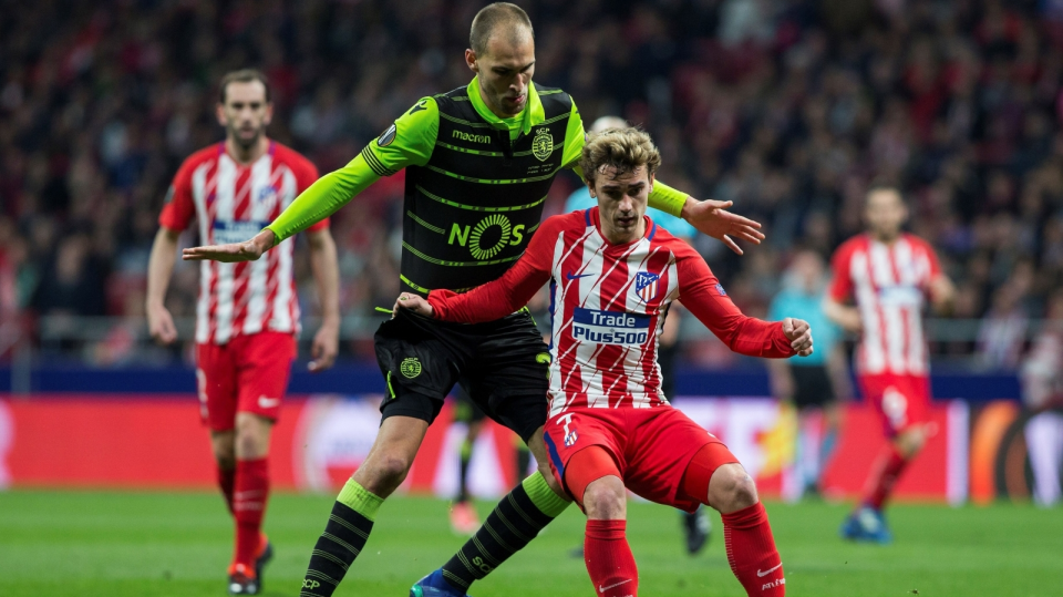 Zdjęcie z meczu Atletico Madryt kontra Sporting Lizbona w ćwierćfinale Ligi Europy 2017/2018. Fot. PAP/EPA/RODRIGO JIMENEZ