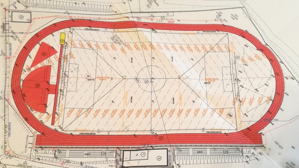Plan przyszłego, głównego boiska w Osiu. Fot. Marcin Doliński