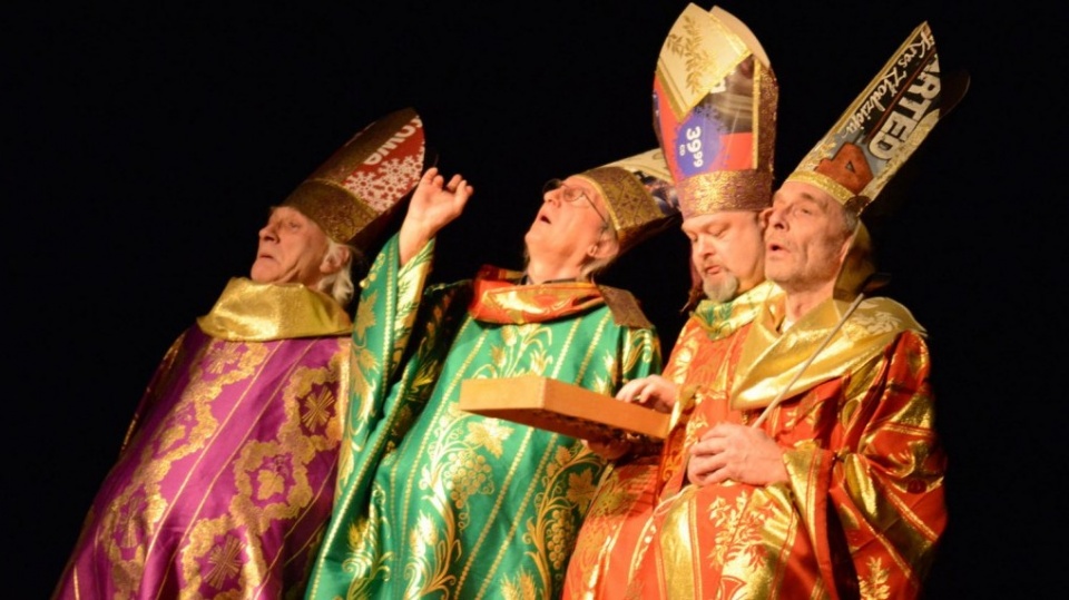 Obrażanie uczuć religijnych tematem spektaklu Teatru Ósmego Dnia. Fot. www.klamra.umk.pl nadeslane