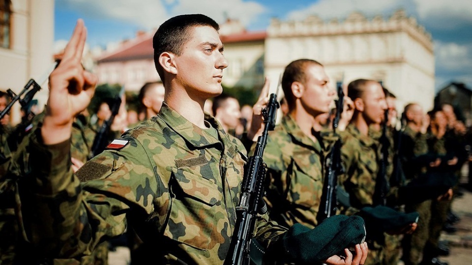 Ochotnicy do Wojsk Obrony Terytorialnej z Kujaw i Pomorza mogą już składać wnioski o przyjęcie do służby. Fot. nadesłane