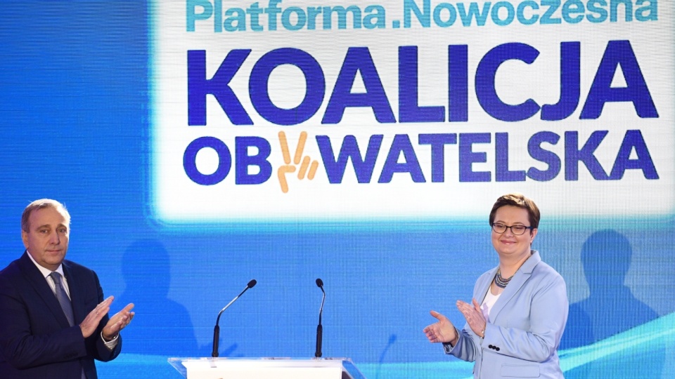 Przew. PO Grzegorz Schetyna oraz przew. Nowoczesnej Katarzyna Lubnauer podczas wspólnej Konwencji mazowieckiej Platformy Obywatelskiej i Nowoczesnej.Fot. PAP/Jacek Turczyk