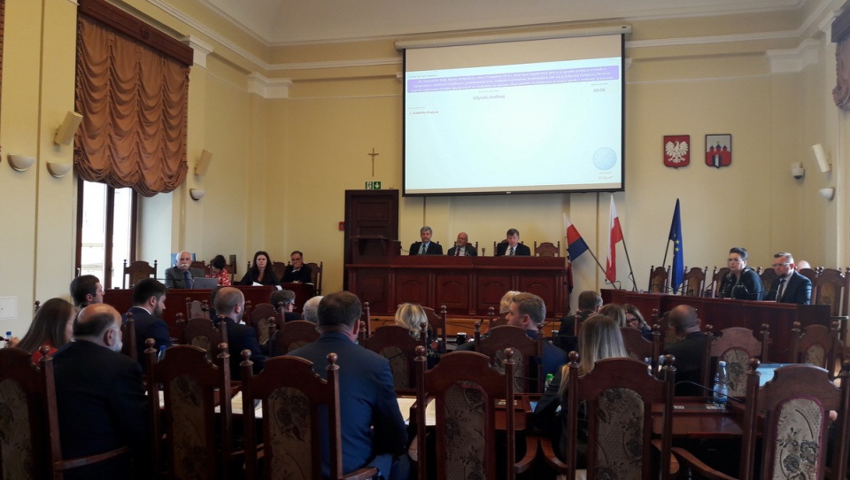 Głosowanie na temat ulicy Piechockiego poprzedziła dyskusja na sesji rady Miasta. Fot. Tatiana Adonis