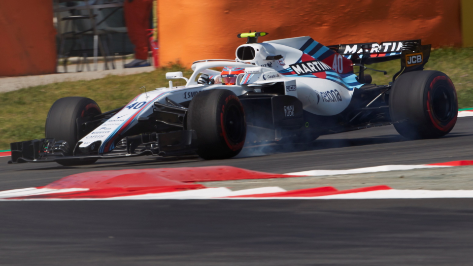 Na zdjęciu Robert Kubica w bolidzie Williamsa podczas 1. treningu przed Grand Prix Hiszpanii Formuły 1. Fot. PAP/EPA/Alejandro Garcia