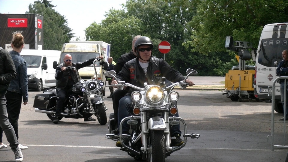 Motocykliści już zaczęli zjeżdżać do Myslęcinka/fot. Janusz Wiertel