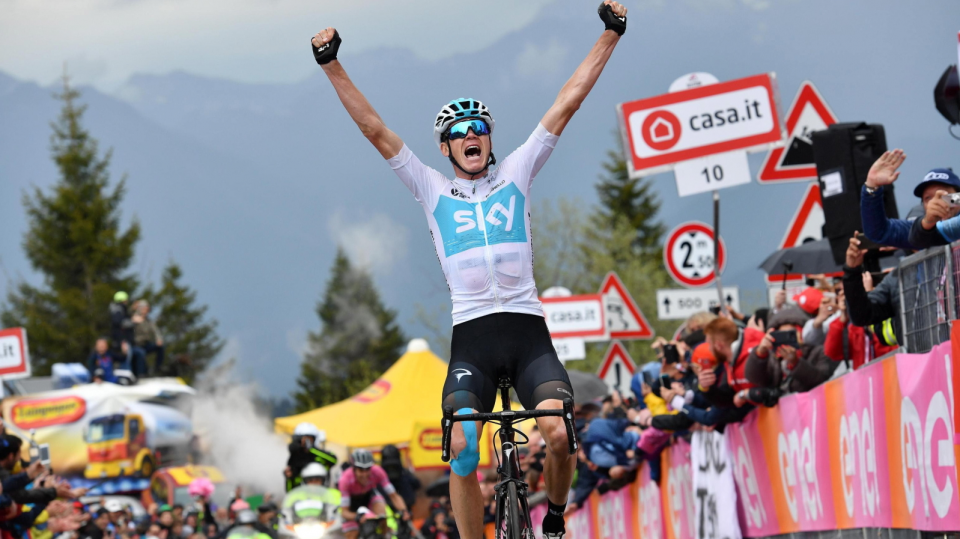Na zdjęciu cieszący się Christopher Froome, triumfator 14. etapu Giro d