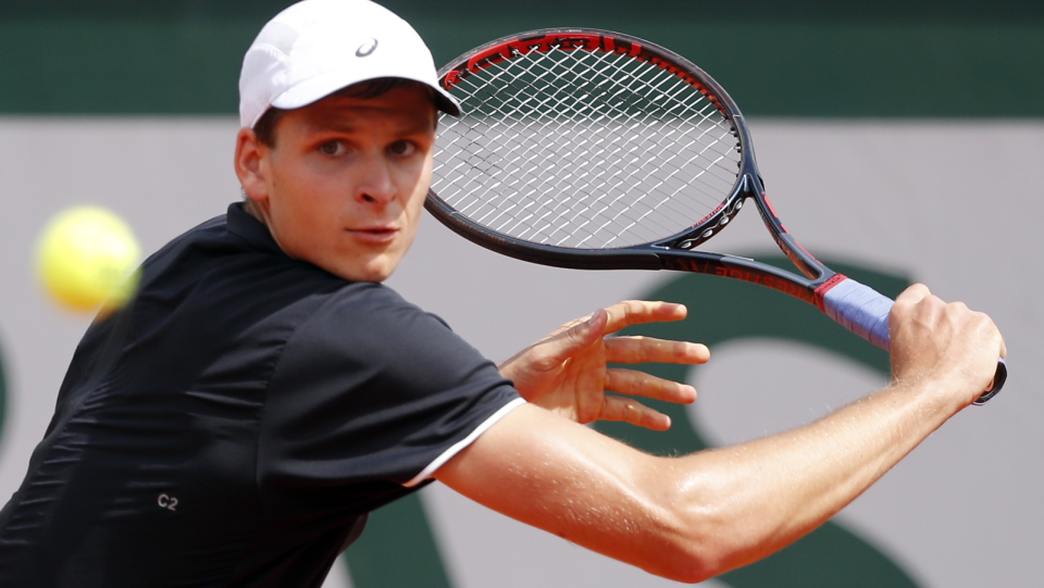 Na zdjęciu Kamil Majchrzak w 2. rundzie French Open 2018. Fot. PAP/EPA/GUILLAUME HORCAJUELO