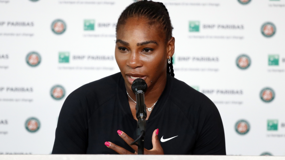 Na zdjęciu tenisistka Serena Williams podczas konferencji prasowej na French Open 2018. Fot. PAP/EPA/GUILLAUME HORCAJUELO