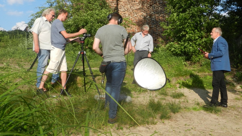 Nad produkcją 40 minutowego filmu czuwa Gniewkowska Drużyna Harcerska, której patronem jest właśnie Władysław Biały. Dziś zdjęcia realizowane są w Toruniu. Fot. Iwona Muszytowska-Rzeszotek