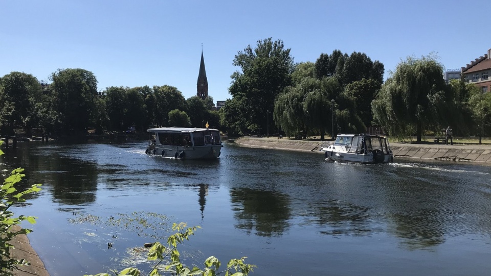 Na Brdzie pojawia się coraz więcej jednostek - oznacza to, że rozpoczyna się impreza wodniacka Ster na Bydgoszcz. Fot. Tomasz Kaźmierski