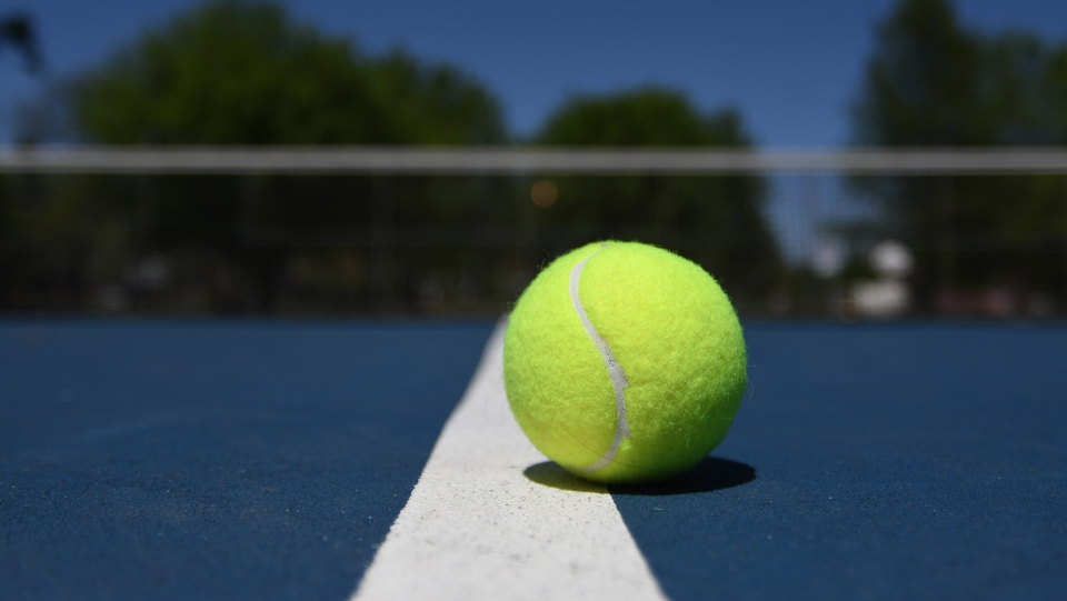 Piłka do tenisa. Fot. pixabay.com