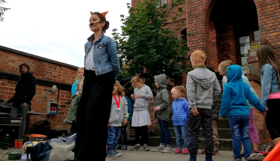 Zwracamy uwagę na to, żeby łączyć dobrą zabawę z edukacją - mówią organizatorzy 4. edycji Festiwalu Pomarańczowego Cylindra w Toruniu. Fot. Wiktor Strumnik