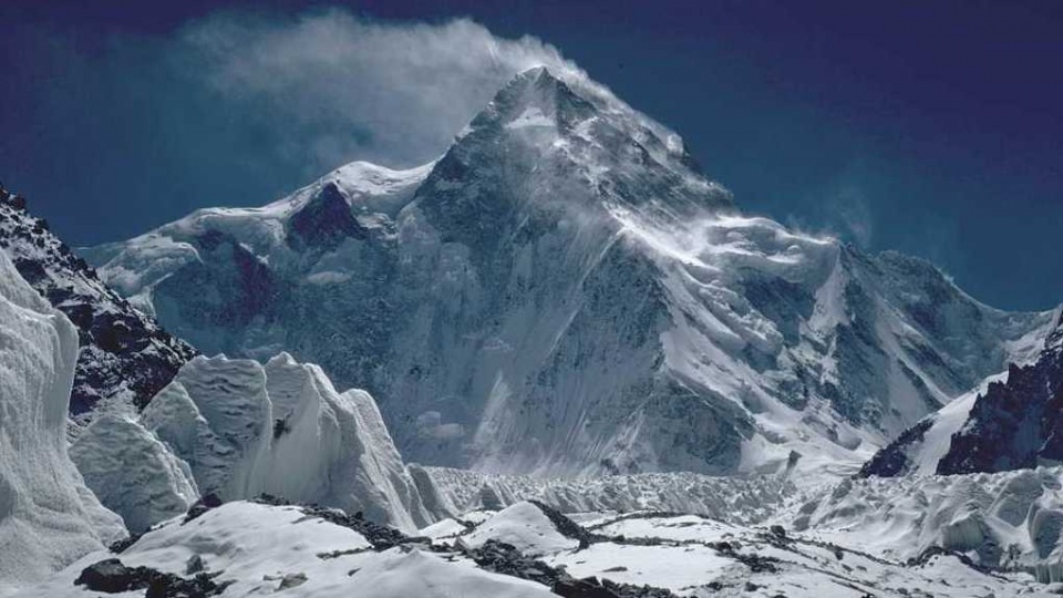 K2 to najwyższy szczyt Karakorum, drugi co do wysokości szczyt Ziemi. Fot. Kuno Lechner/Wikipedia