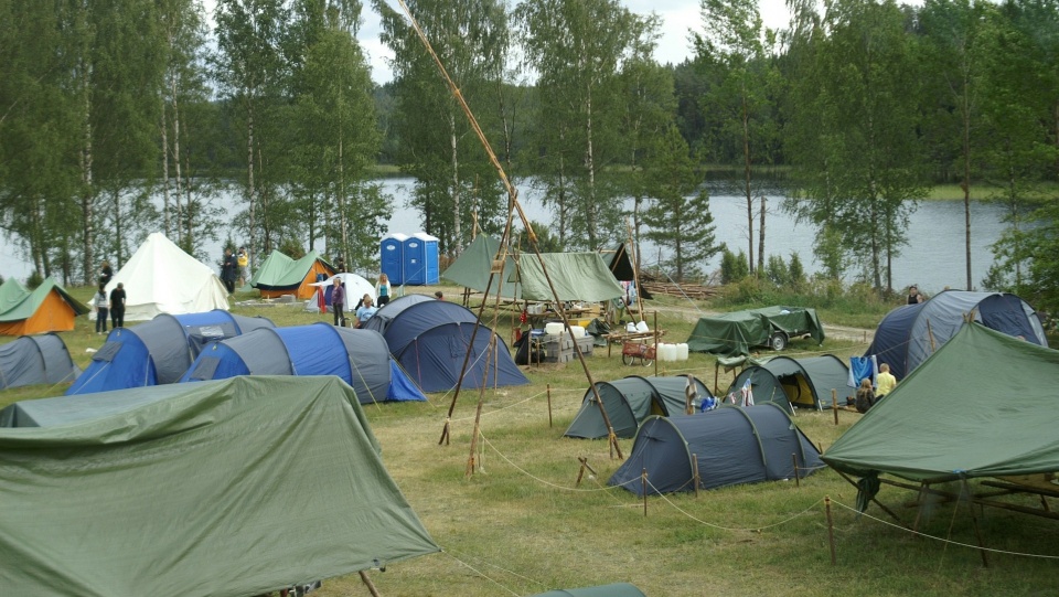 Kilkadziesiąt kontroli na obozowiskach namiotowych przeprowadzili już kujawsko-pomorscy strażacy. Fot. ilustracyjna/pixabay.com