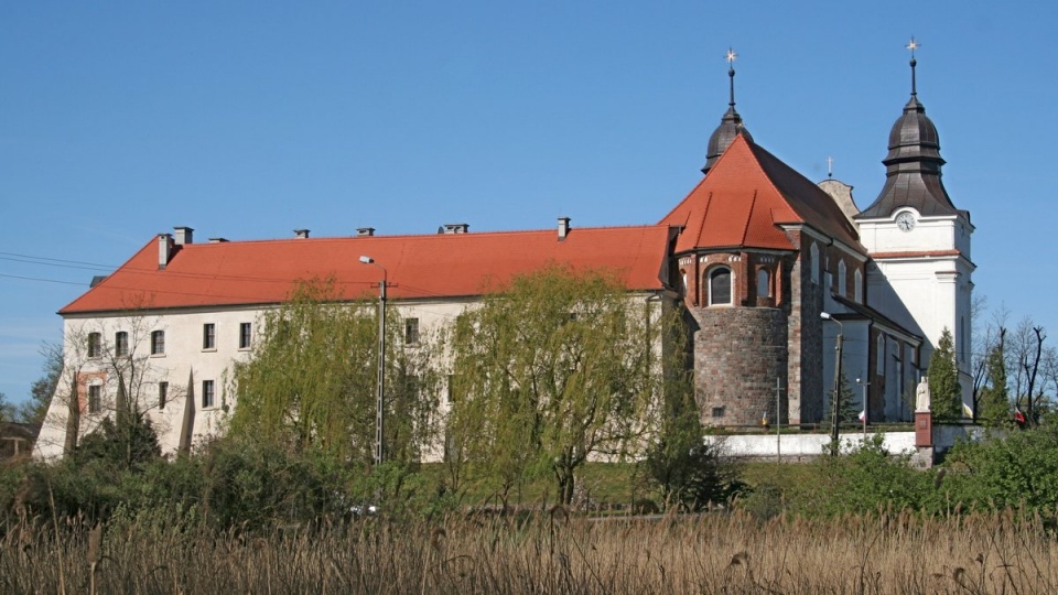 Odwiedzimy m.in. Klasztor Benedyktynów, a w nim dowiemy się dlaczego dokument, który historycy nazywają "falsyfikatem mogileńskim" opisuje rzeczy całkowicie prawdziwe/fot. pko, Wikipedia