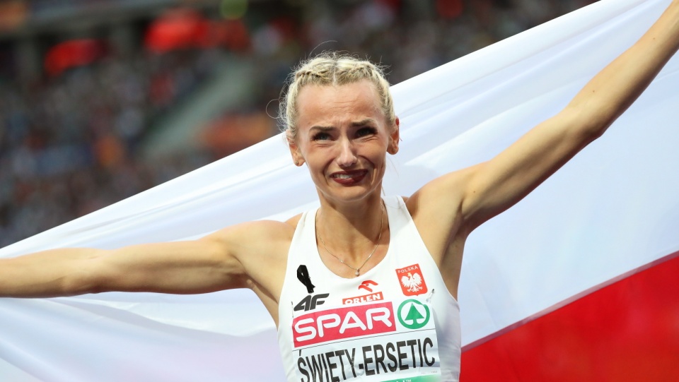 Na zdjęciu Justyna Święty-Ersetic tuż po finale na 400 metrów podczas lekkoatletycznych ME 2018 w Berlinie. Fot. PAP/EPA/SRDJAN SUKI