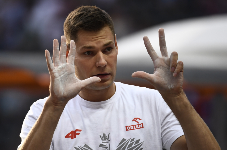 Na zdjęciu Paweł Wojciechowski podczas finału skoku wzwyż na lekkoatletycznych ME Berlin 2018. Fot. PAP/EPA/FILIP SINGER