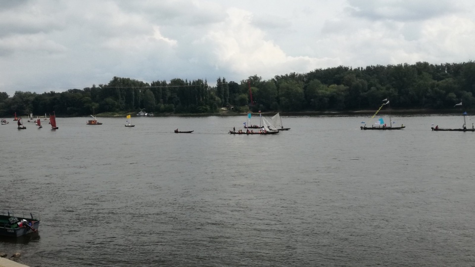 Parada łodzi dotarła do Torunia. Fot. Wiktor Strumnik