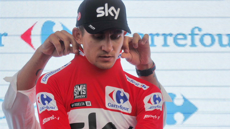 Na zdjęciu Michał Kwiatkowski lider Vuelta a Espana 2018 po 3. etapie. Fot. PAP/EPA/Manu Bruque