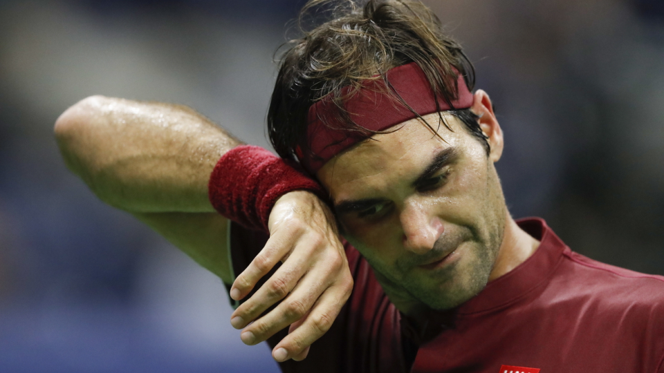 Na zdjęciu Roger Federer podczas meczu 4. rundy US Open 2018. Fot. PAP/EPA/JASON SZENES