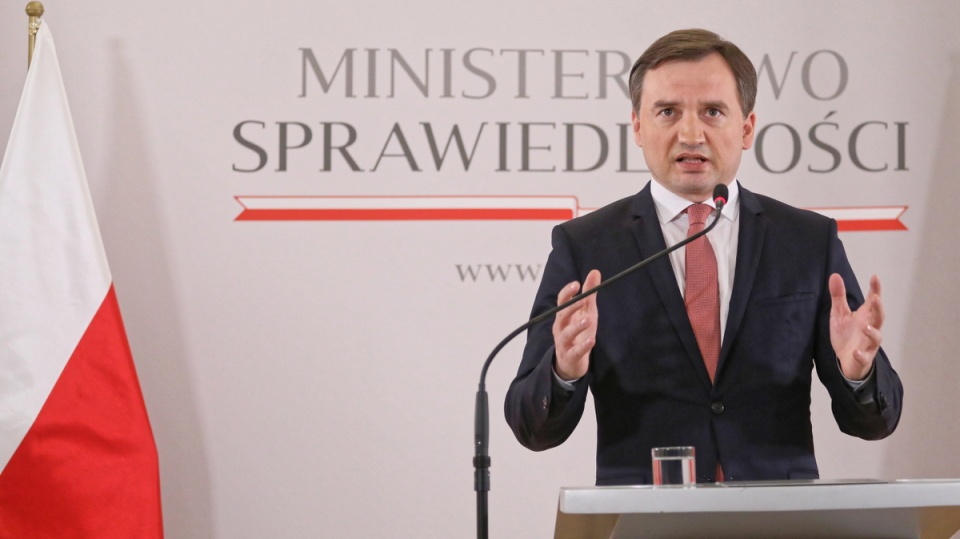 Minister sprawiedliwości, prokurator generalny Zbigniew Ziobro podczas konferencji prasowej. Fot.PAP/Paweł Supernak