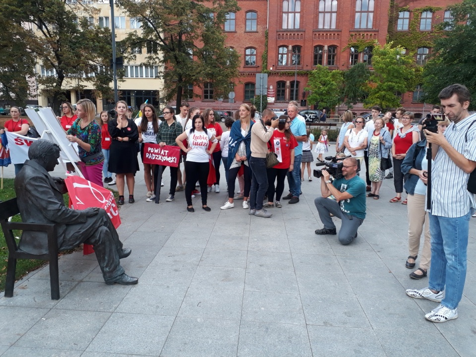 Studniówka Szlachetnej Paczki w Bydgoszczy/fot. Kamila Zroślak