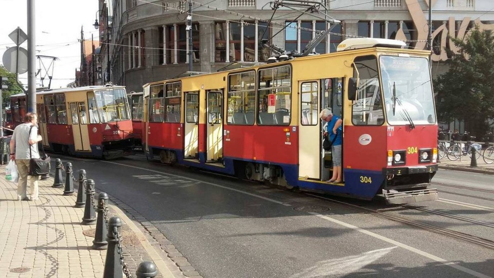 "Piątka" i "ósemka" nadjeżdżały z przeciwnych kierunków. Jeden zawadził o drugi/fot. Bydgoszcz 998, Facebook